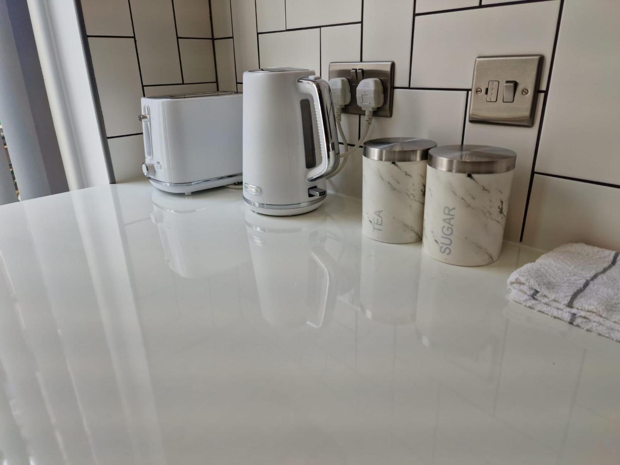 Suffolk House Apartments Hu1 كينغستون أبون هول المظهر الخارجي الصورة